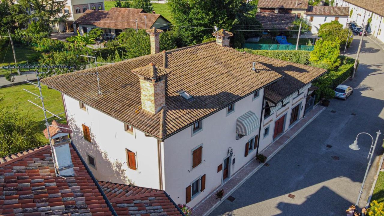 Tal Borc Villa San Vito al Torre Exteriör bild