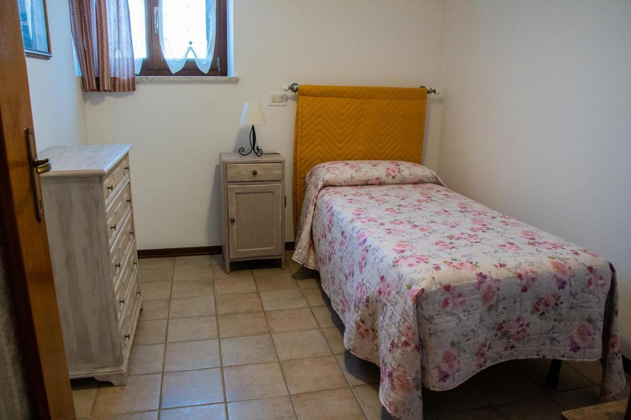 Tal Borc Villa San Vito al Torre Exteriör bild