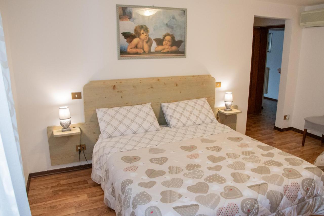 Tal Borc Villa San Vito al Torre Exteriör bild